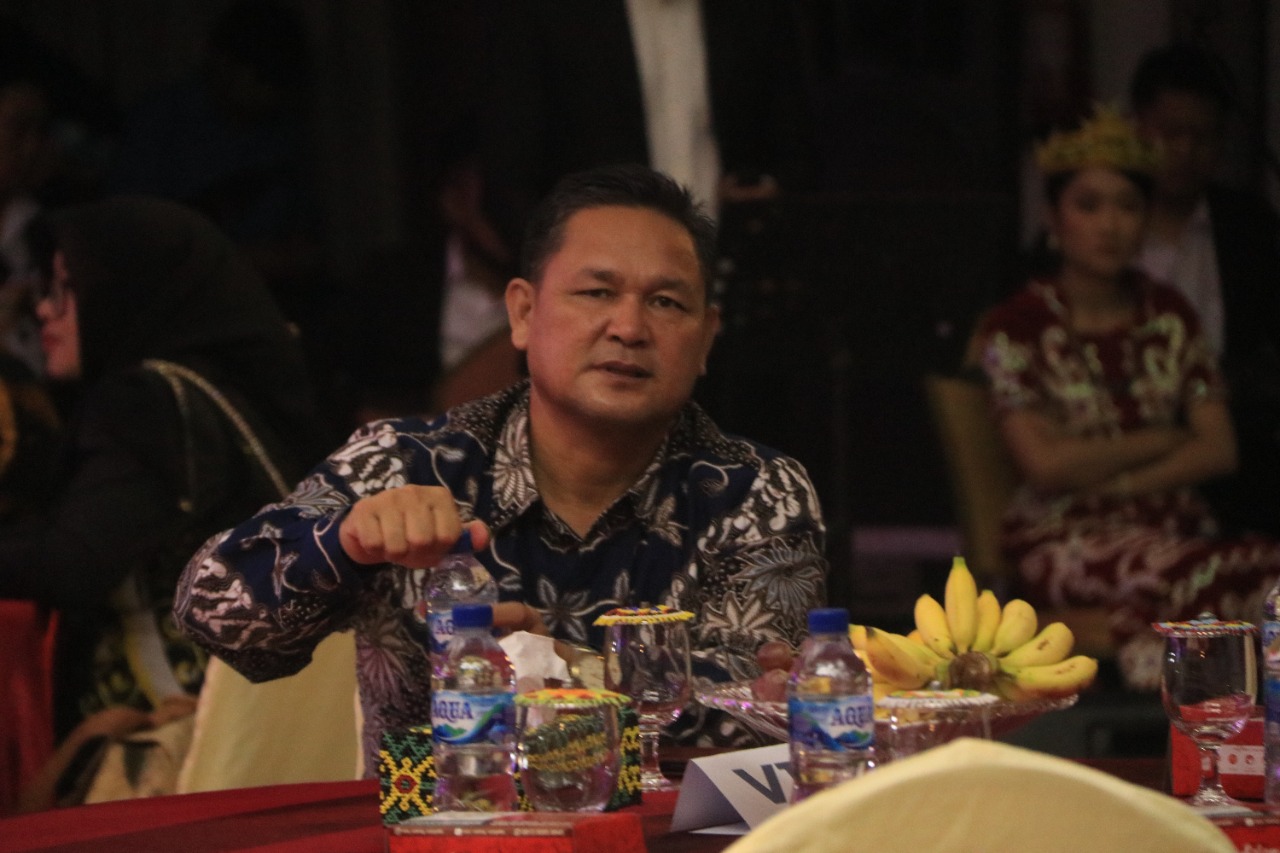 Anggota DPRD Kabupaten Kutai Timur dari partai Gerakan indonesia Raya (Gerindra) yakni Yan Ipui