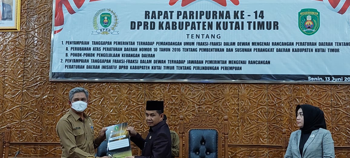 Rapat Paripurna Ke-14 DPRD Kutim David Rante Layangkan Interupsi