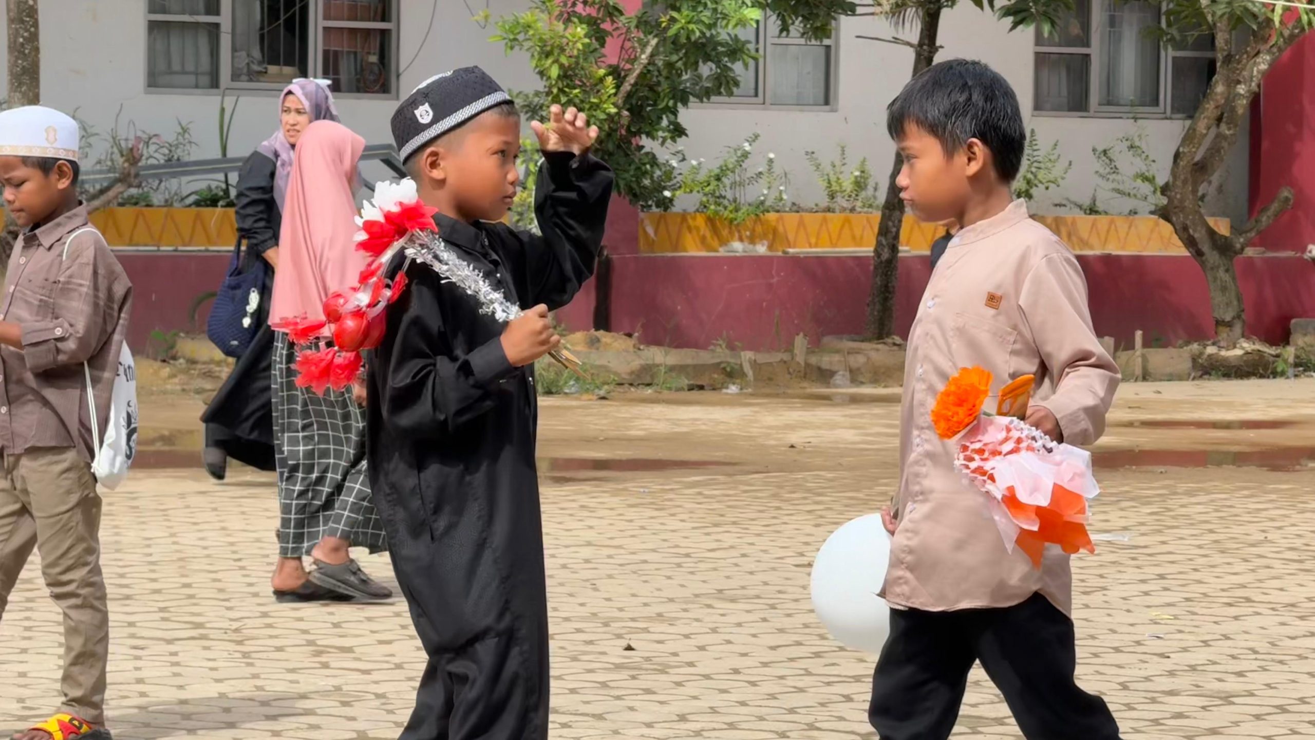 WhatsApp Image 2025-09-18 at 12.10.42_688e2d98